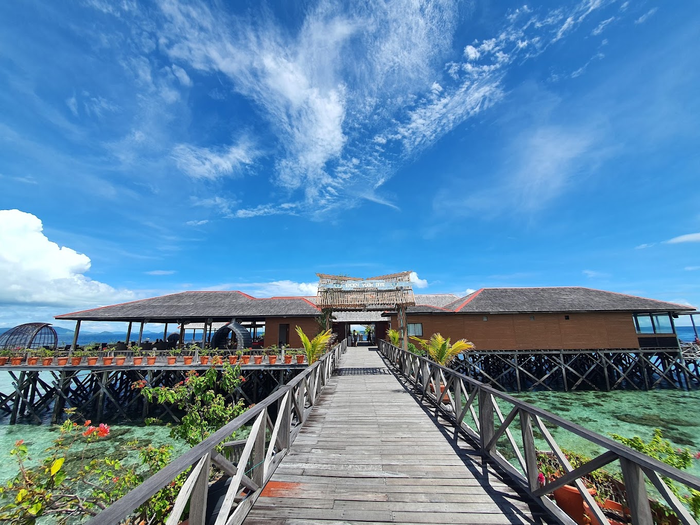 JEtty (5) 婆罗 Borneo Divers Resort
